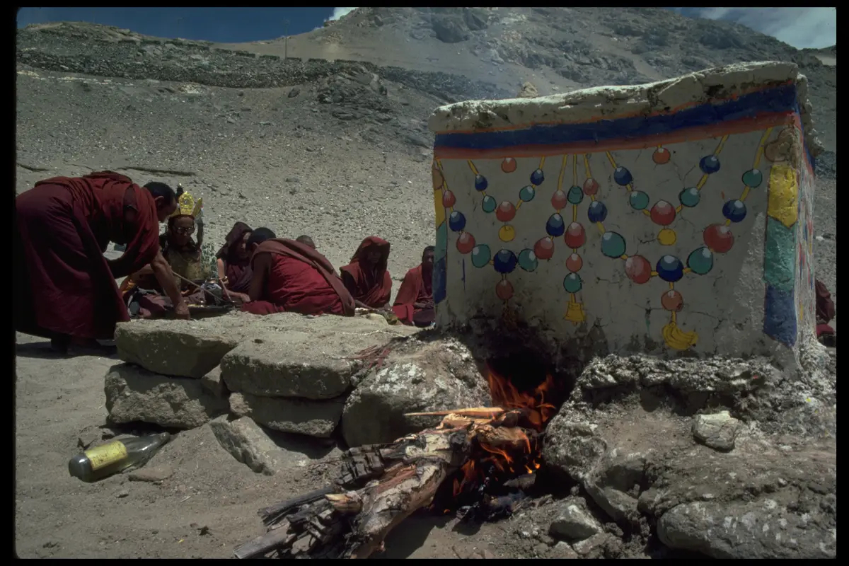 Tibet monks kailash fire ceremony