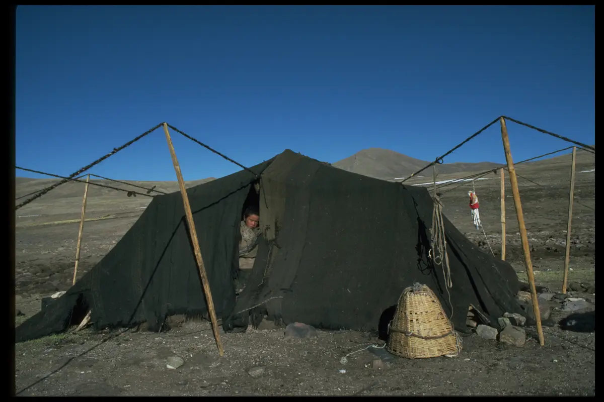 Tibet nomad yak hair tent