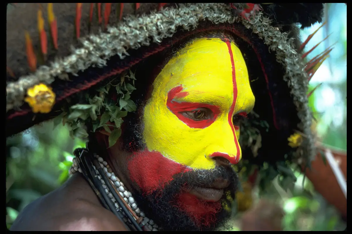 Png huli wigman red striping