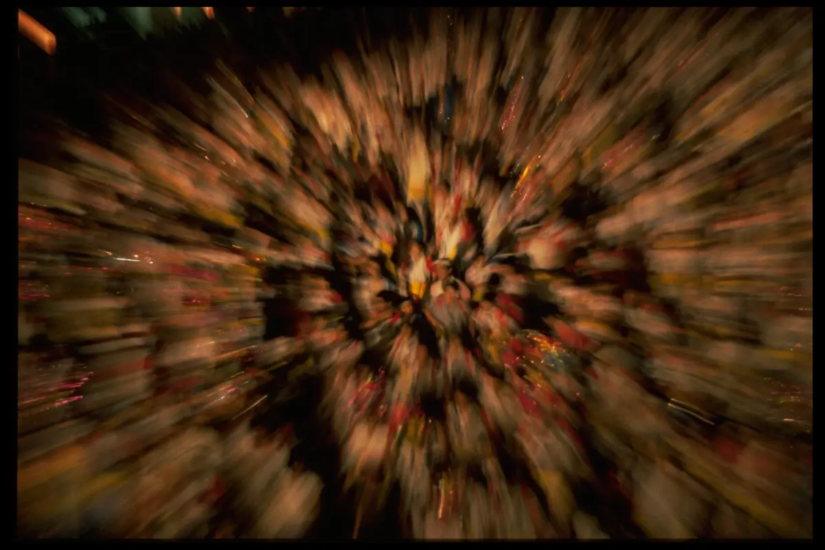 Kumbh radial zoom crowd